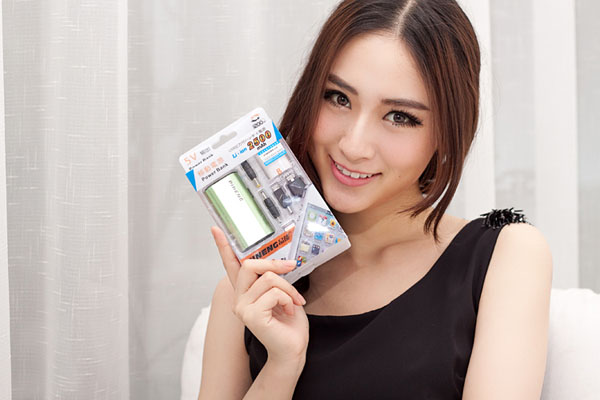 品能獲首屆（2013-2014）移動電源行業年度品牌獎