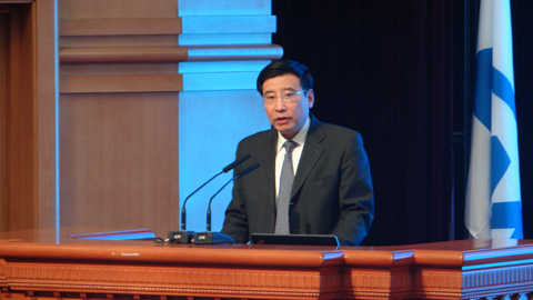 專家點評：發展新能源汽車要由市場主導協調