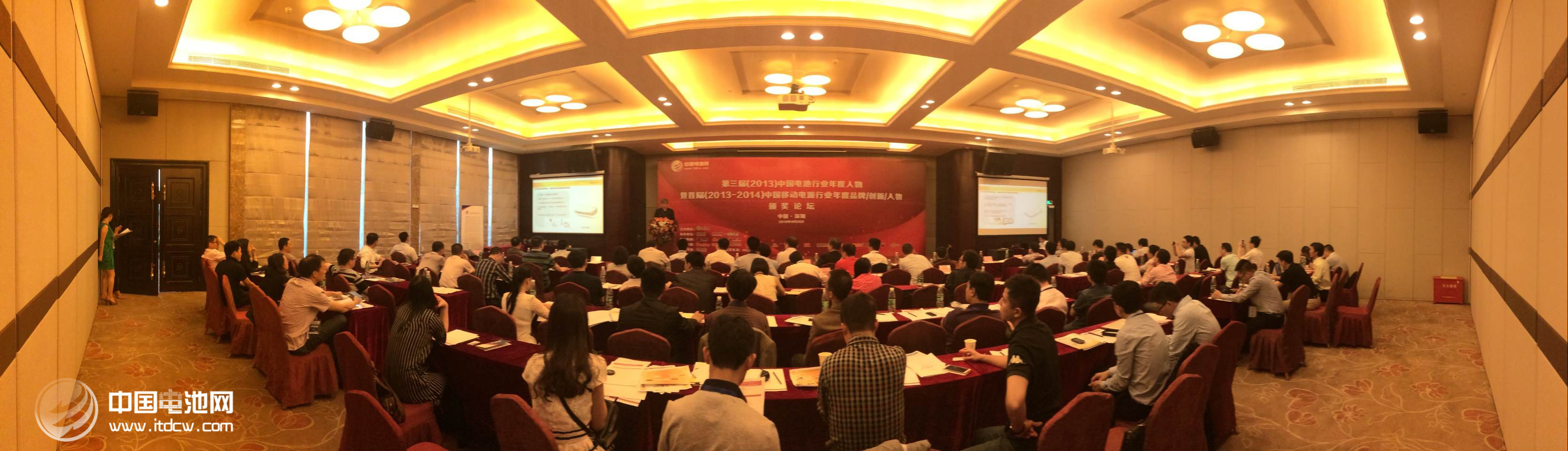 USB接口類移動電源標準實施 行業抽檢開始即將公布