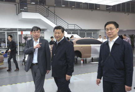 習(xí)近平:發(fā)展新能源車是邁向汽車強(qiáng)國必由之路 習(xí)近平:發(fā)展新能源車是邁向汽車強(qiáng)國必由之路