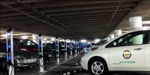 客車市場(chǎng)舉步維艱 新能源公交或是救星