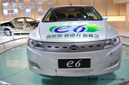 比亞迪：新能源汽車抬頭難掩全年業(yè)績(jī)下滑