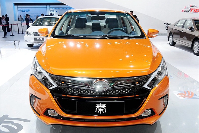 新能源車(chē)仍未破局：政府高額補(bǔ)貼 無(wú)奈充電不便 