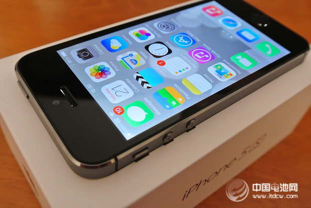 電池問題和成本過高 5.5英寸蘋果iPhone或推遲發(fā)布 