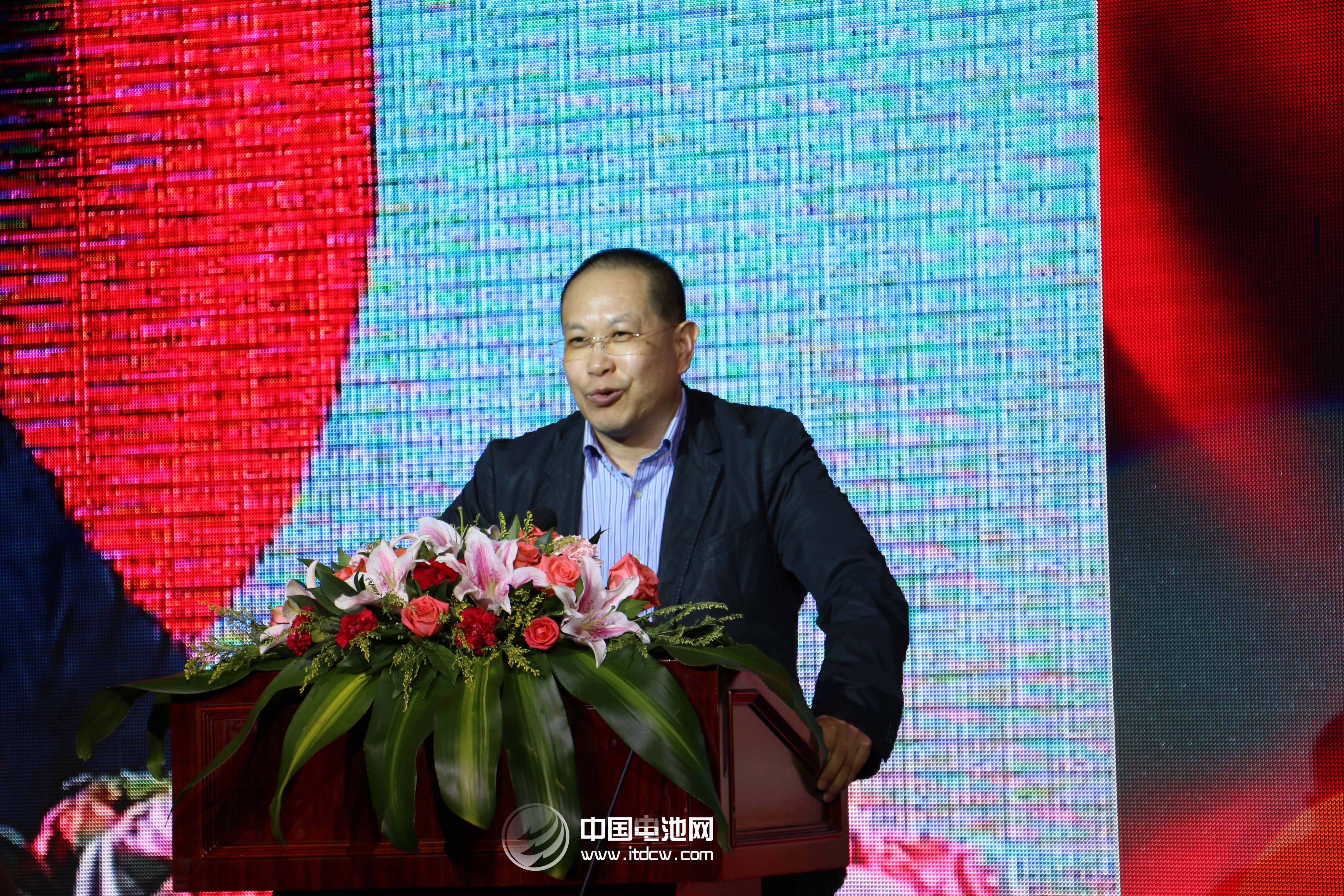 中國國際能源集團控股有限公司董事長吳國迪