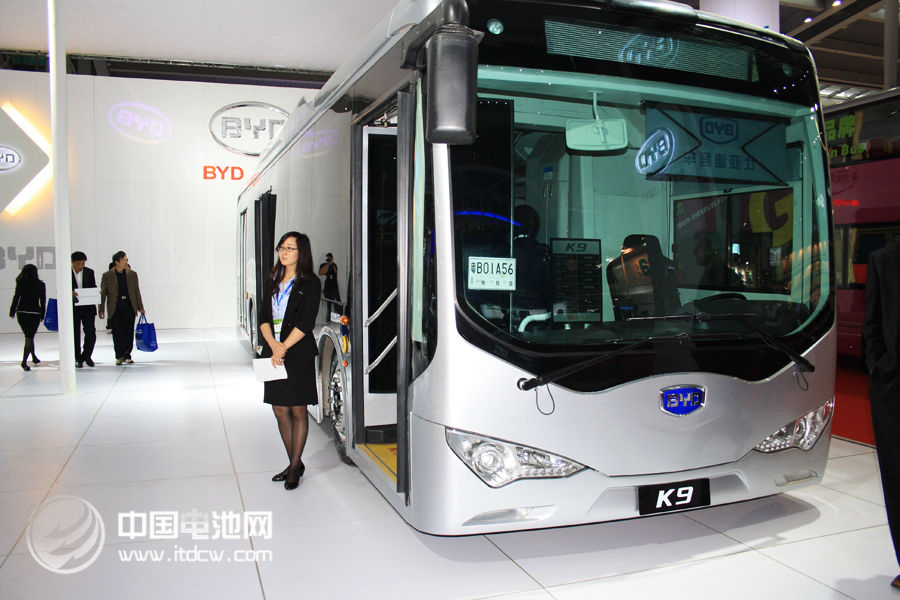 2014新能源汽車藍皮書發布 中外車企差距仍明顯