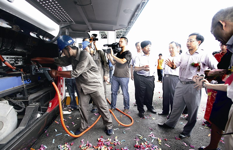 成都經開區：全球最輕電機 有望9月裝備電動客車