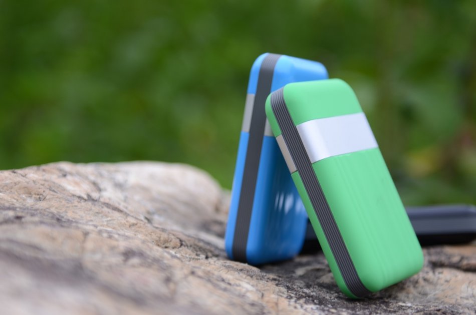 純爺們的戰斗力 POWEROCKS移動電源