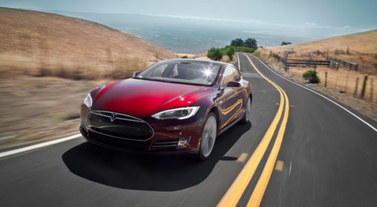 特斯拉評級獲券商上調(diào) 股價(jià)上漲逾5%