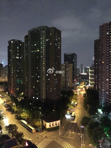 微博爆料蘋果iPhone 6夜景實拍 4.7吋版無藍寶石屏幕