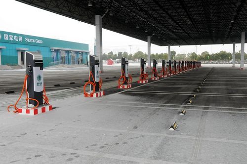 深圳14個小區曾試點安裝電動車充電樁 如今成擺設? 深圳14個小區曾試點安裝電動車充電樁 如今成擺設?