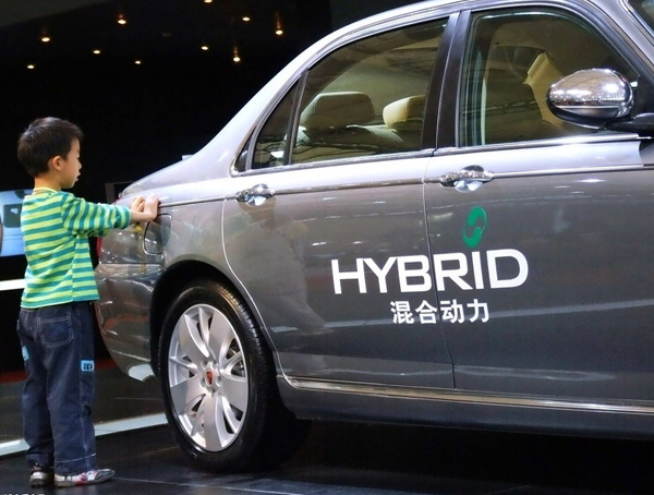 吉利公司聯合科力遠  混合動力汽車要翻身？