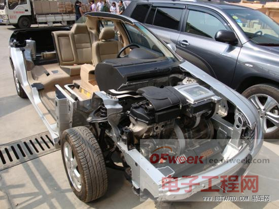 比亞迪電動車電池PK特斯拉電動車電池 誰好?(下) 比亞迪電動車電池PK特斯拉電動車電池 誰好?(下)