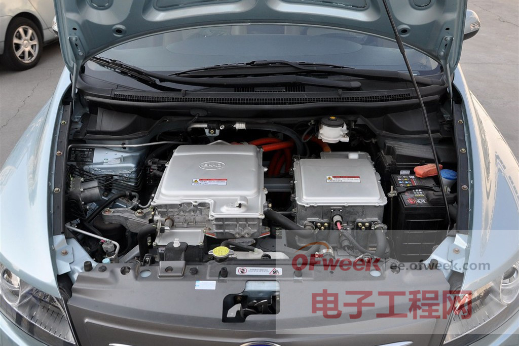 比亞迪電動車電池PK特斯拉電動車電池 誰好?(下) 比亞迪電動車電池PK特斯拉電動車電池 誰好?(下)