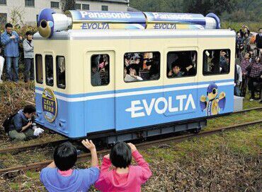 松下干電池驅(qū)動(dòng)電車(chē)2小時(shí)行駛8.5公里