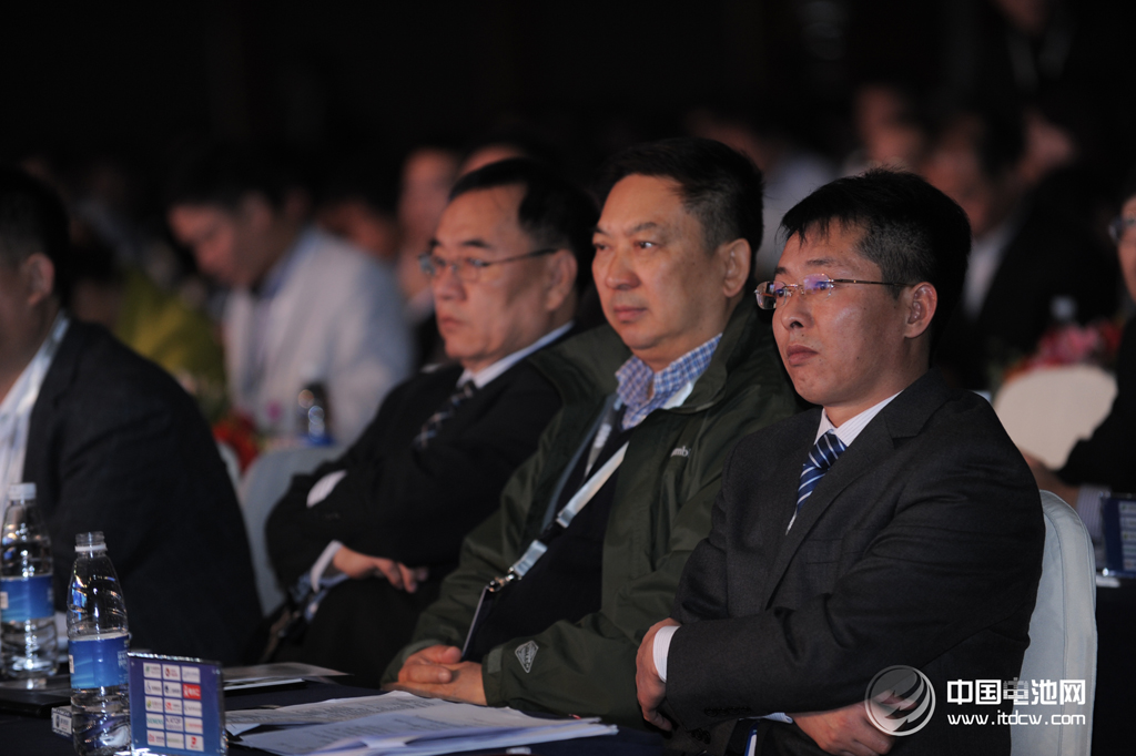 第二屆鋰電“達沃斯”論壇組委會秘書長、中國電池網(wǎng)創(chuàng)始人于清教 第二屆鋰電“達沃斯”論壇組委會秘書長、中國電池網(wǎng)創(chuàng)始人于清教