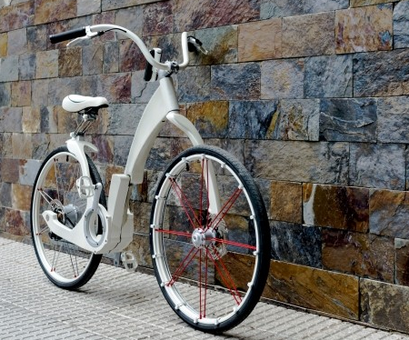 百度智能自行車最快年底推出 具有自動發(fā)電等功能