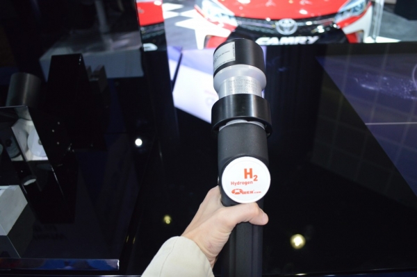 從未如此饑渴：洛杉磯車展上的燃料電池汽車