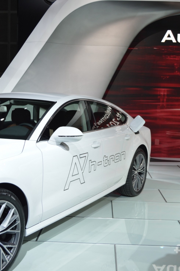 從未如此饑渴：洛杉磯車展上的燃料電池汽車