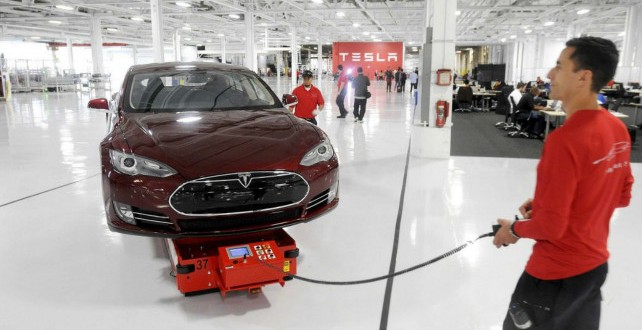 特斯拉傳奇之二:命運之神微微張開的眼睛 特斯拉傳奇之二:命運之神微微張開的眼睛