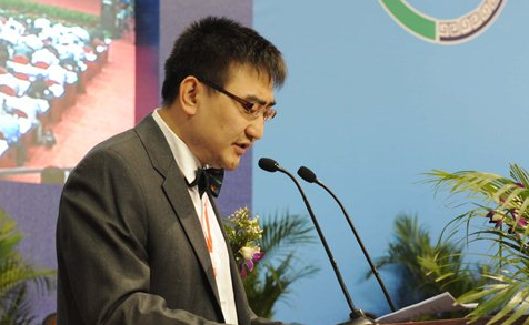 留美博士、第六元素董事長瞿研 留美博士、第六元素董事長瞿研