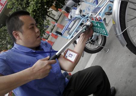 電動(dòng)車(chē)行業(yè)強(qiáng)勢(shì)洗牌 專(zhuān)家:有企業(yè)倒閉很正常 電動(dòng)車(chē)行業(yè)強(qiáng)勢(shì)洗牌 專(zhuān)家:有企業(yè)倒閉很正常