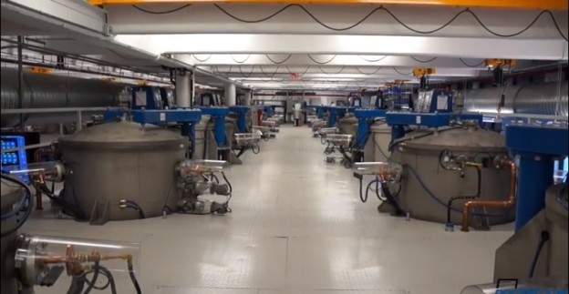 傳富士康將替蘋果生產藍寶石屏幕供下一代iPhone