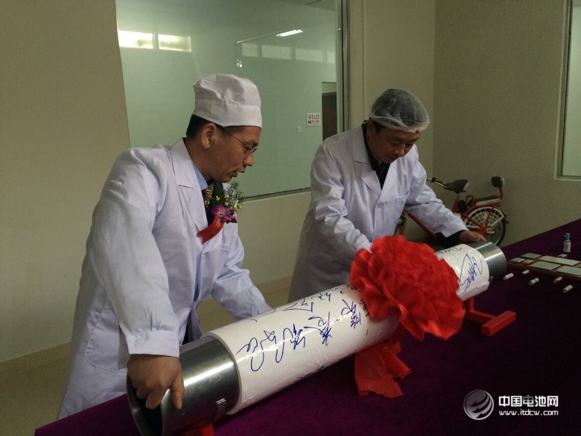 惠強新能源第一卷干法隔膜下線 惠強新能源第一卷干法隔膜下線