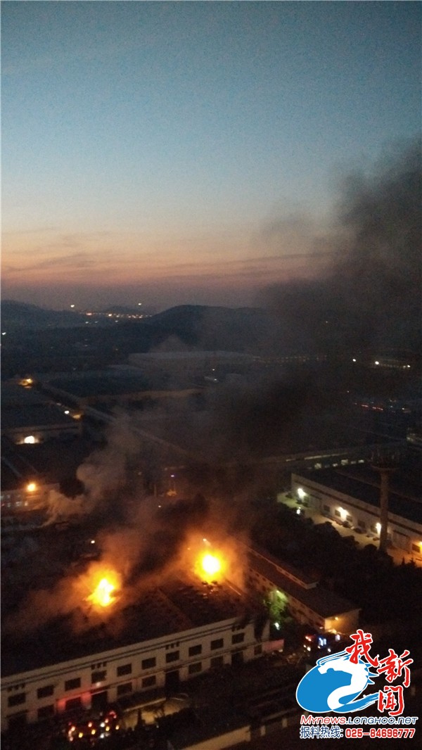 徐州宗申摩托車廠噴漆車間突發大火 大火燒了6小時