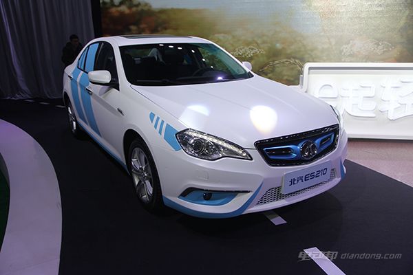 北汽新能源2014年電動車銷售約7000輛 私人用戶占7成 北汽新能源2014年電動車銷售約7000輛 私人用戶占7成