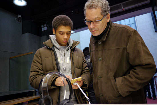 中印手機廠商初露鋒芒 挑戰全球手機巨頭