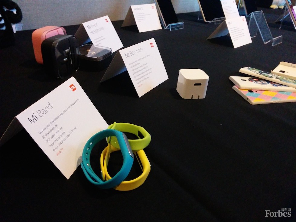 只賣配件不賣手機(jī):小米公司的美國用戶養(yǎng)成計劃 只賣配件不賣手機(jī):小米公司的美國用戶養(yǎng)成計劃