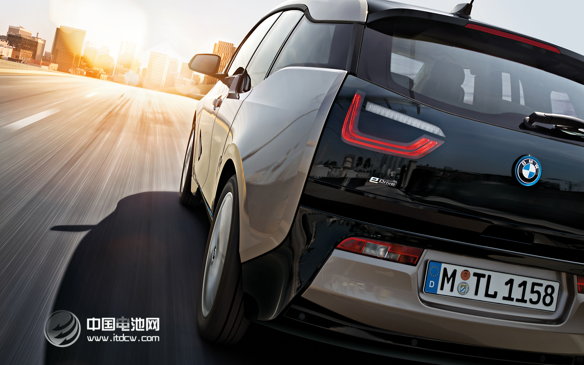 寶馬領跑新能源車發展 引入更多插電式混合動力車型 寶馬領跑新能源車發展 引入更多插電式混合動力車型