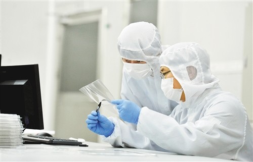 石墨烯電池引發(fā)全球熱潮 重慶如何布局產(chǎn)業(yè)？