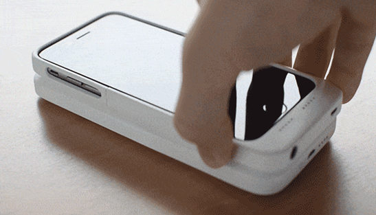 磁吸式無線移動電源：可“黏”著手機四處跑