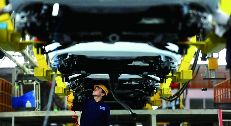 新能源汽車爆發增長 新能源車企該不該投資電池廠? 新能源汽車爆發增長 新能源車企該不該投資電池廠?