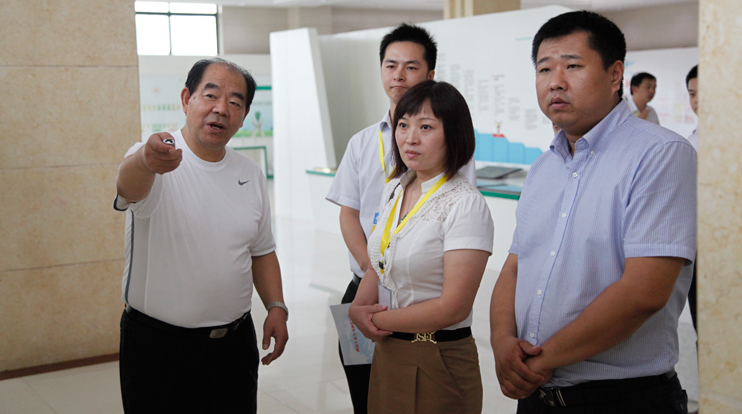 河南上市公司誠(chéng)信公約陽(yáng)光行走進(jìn)焦作系列-多氟多 河南上市公司誠(chéng)信公約陽(yáng)光行走進(jìn)焦作系列-多氟多