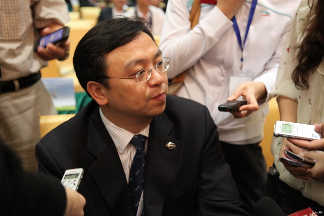 王傳福密會程維 “滴”軍“迪”軍欲強(qiáng)強(qiáng)聯(lián)合 王傳福密會程維 “滴”軍“迪”軍欲強(qiáng)強(qiáng)聯(lián)合