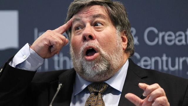 人類或成機(jī)器人的寵物:蘋果沃茲操碎心