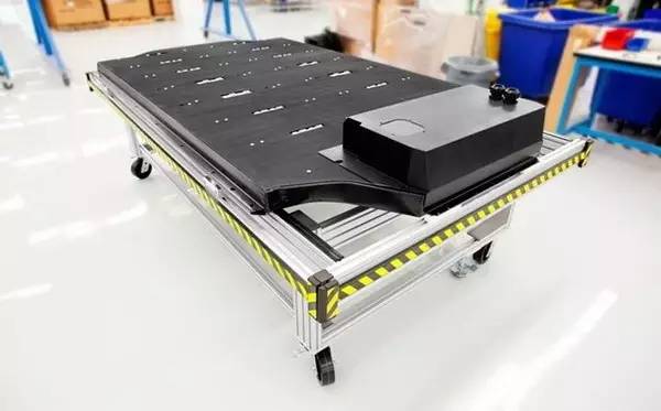 羅蘭貝格預測:超級電池續航可達1000公里不是夢 羅蘭貝格預測:超級電池續航可達1000公里不是夢