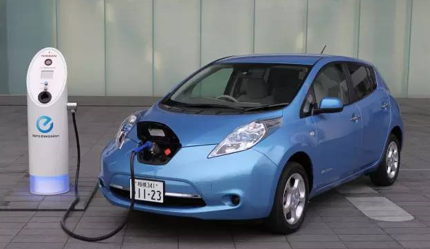 零排放新能源汽車之爭:氫燃料電池車pk快充電動車 零排放新能源汽車之爭:氫燃料電池車pk快充電動車