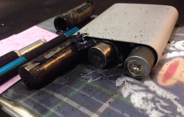 電池技術(shù)滯后 廠商如何提升手機(jī)續(xù)航時(shí)間？