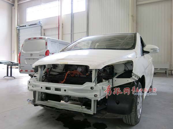 首輛青島造電動汽車將下線 一天可產(chǎn)200輛 首輛青島造電動汽車將下線 一天可產(chǎn)200輛
