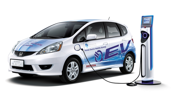 北京新車交易下降12.86% 新能源車車樁兩旺 北京新車交易下降12.86% 新能源車車樁兩旺