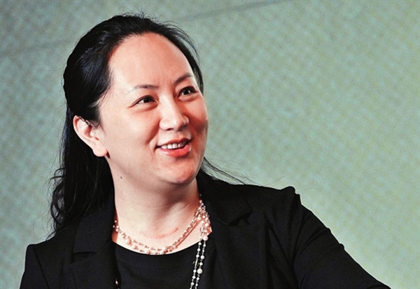 中高端手機給力 華為上半年收入1759億元 中高端手機給力 華為上半年收入1759億元