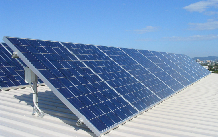 上半年累計光伏發(fā)電量190億千瓦時 棄光電量約18億千瓦時