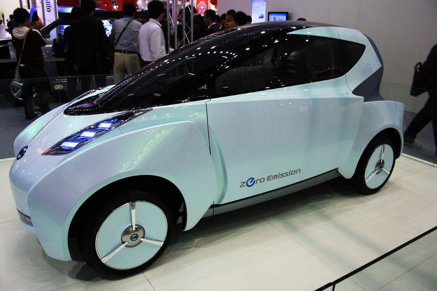 發(fā)改委：工業(yè)生產(chǎn)回升 新能源汽車銷量增2.45倍