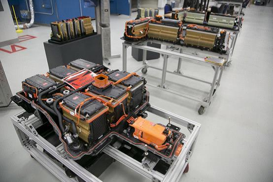 探訪通用電池實驗室 獨家解密Bolt動力電池系統(tǒng) 探訪通用電池實驗室 獨家解密Bolt動力電池系統(tǒng)