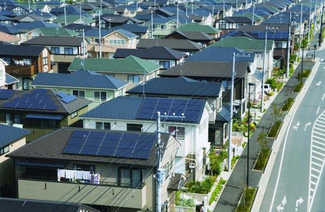 谷歌打造太陽(yáng)能屋頂 或可用于為電動(dòng)車充電