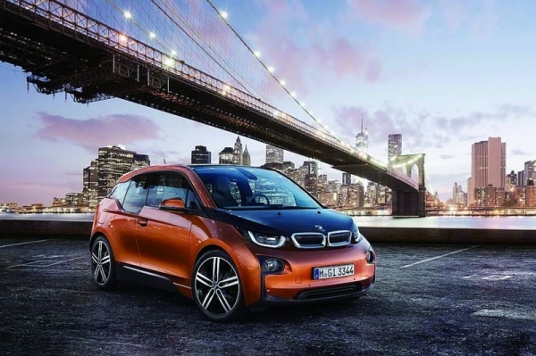 進(jìn)口新能源汽車牌照放行或引“狼”入室? 進(jìn)口新能源汽車牌照放行或引“狼”入室?